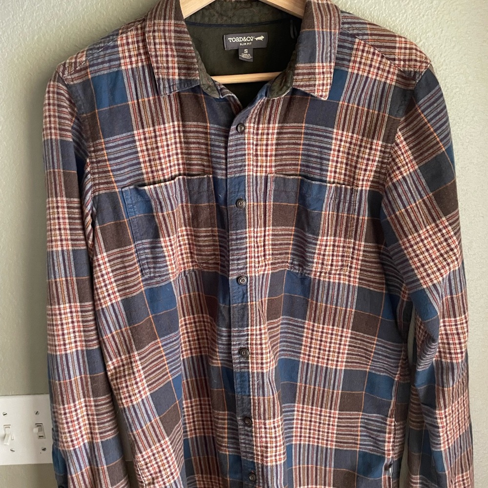 Toad & Co. Men's Blue and Brown Plaid Shirt. Cotton Great Condition